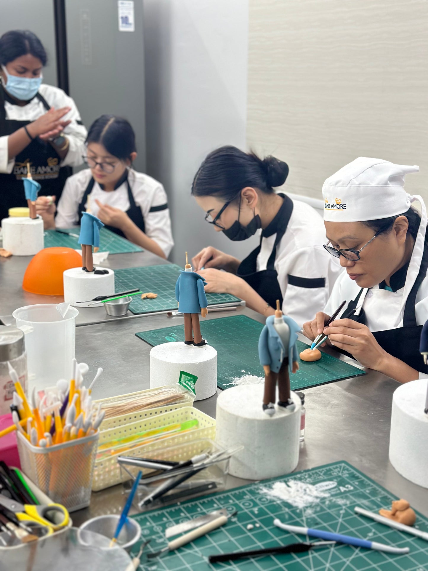 (WEEKDAY) Basic to Advance Diplôme de Pâtisserie (6 Months)